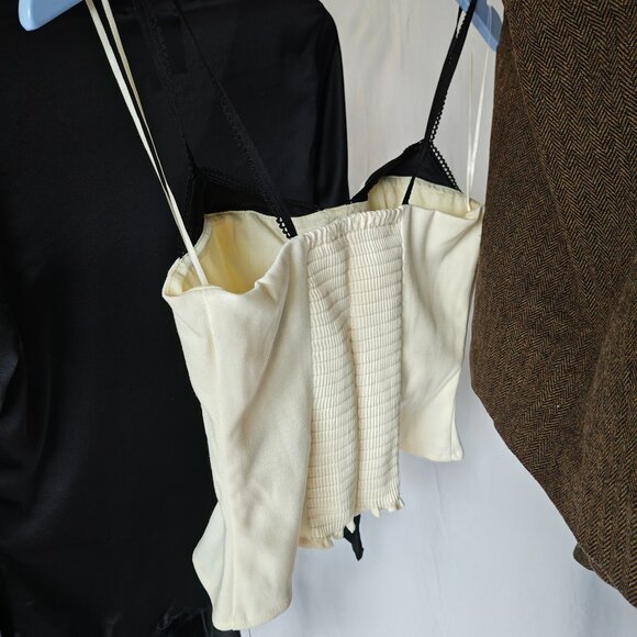 REFORMATION Melanie Top in Ivory, size 2 - Picture 6 of 8